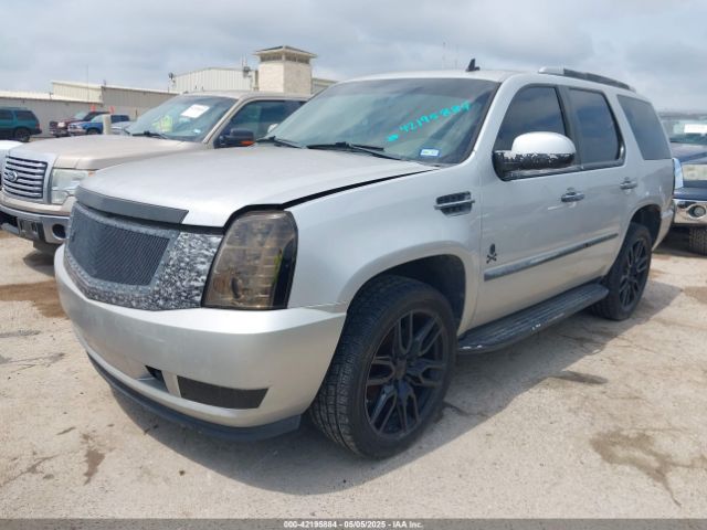 2011 CADILLAC ESCALADE 1GYS4AEF5BR249757 Photo 1