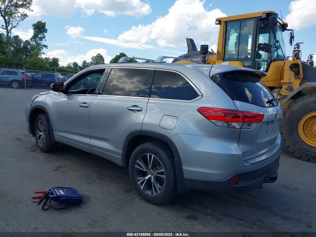 5TDBZRFH9HS458757 Toyota Highlander Le Plus