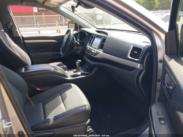 5TDBZRFH9HS458757 Toyota Highlander Le Plus