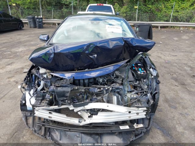 5YFEPMAE3NP356037 Toyota COROLLA LE
