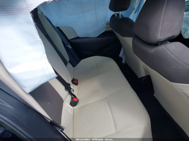 5YFEPMAE3NP356037 Toyota COROLLA LE