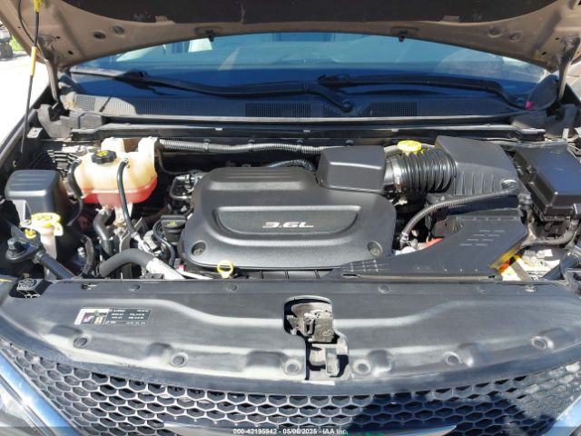 2C4RC1GG1HR572848 Chrysler Pacifica Limited