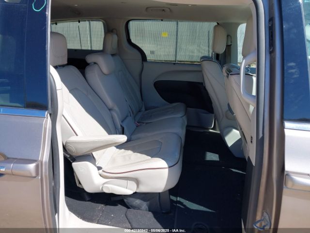 2C4RC1GG1HR572848 Chrysler Pacifica Limited