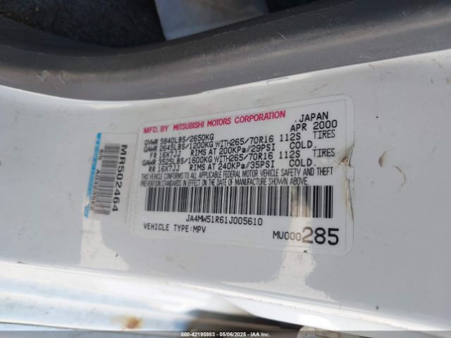 2001 MITSUBISHI MONTERO JA4MW51R61J005610 Photo 8