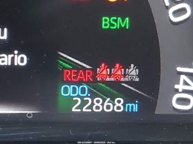 2T3P1RFV9RC396250 Toyota Rav4 Xle