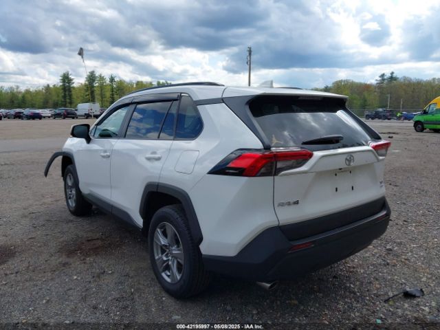 2T3P1RFV9RC396250 Toyota Rav4 Xle