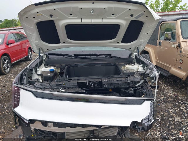 KNDAEFS5XR6022129 KIA 2024