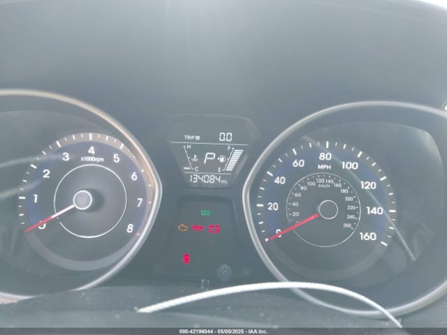 5NPDH4AE8FH593260 Hyundai ELANTRA SE