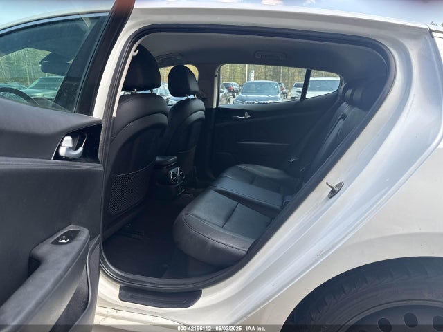 KNAE15LA7J6031245 KIA Stinger