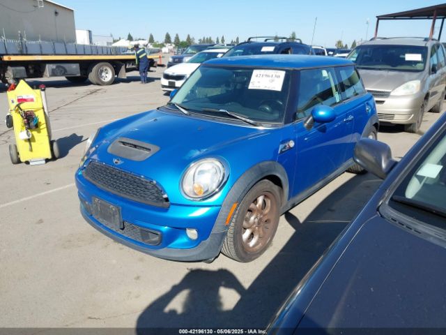 2011 MINI COOPER S WMWSV3C53BTY23619 Photo 1