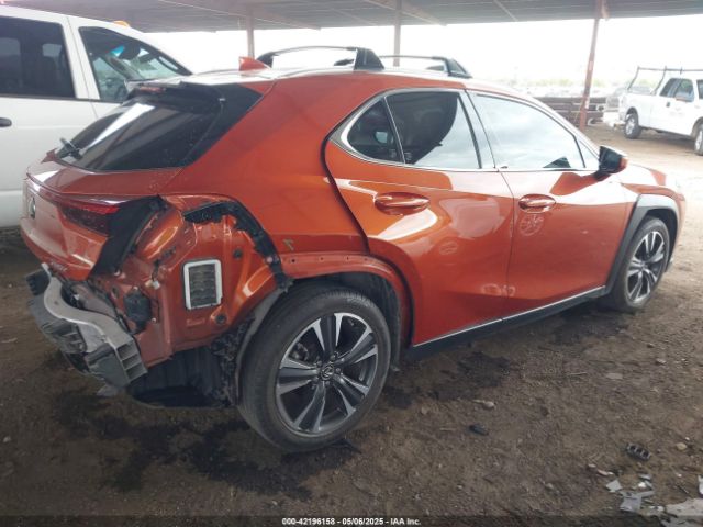 JTHY3JBH9K2005464 Lexus UX 200