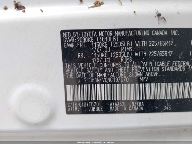2T3H1RFV0NC197070 Toyota RAV4 LE