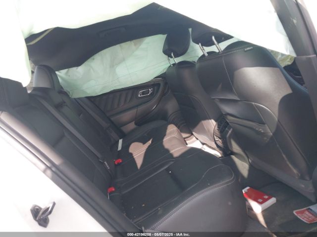 1FAHP2J86KG100800 Ford Taurus Limited