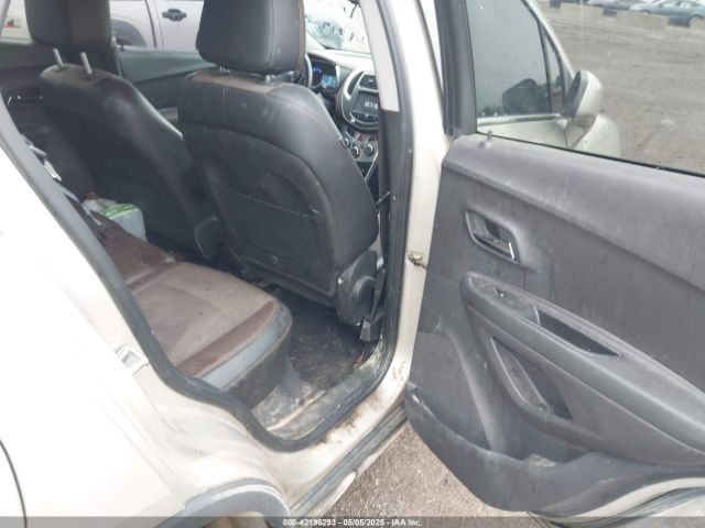 3GNCJLSB6GL133148 Chevrolet Trax Lt