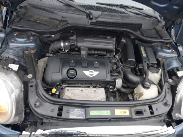 2010 MINI COOPER WMWMF3C55ATZ26755 Photo 9