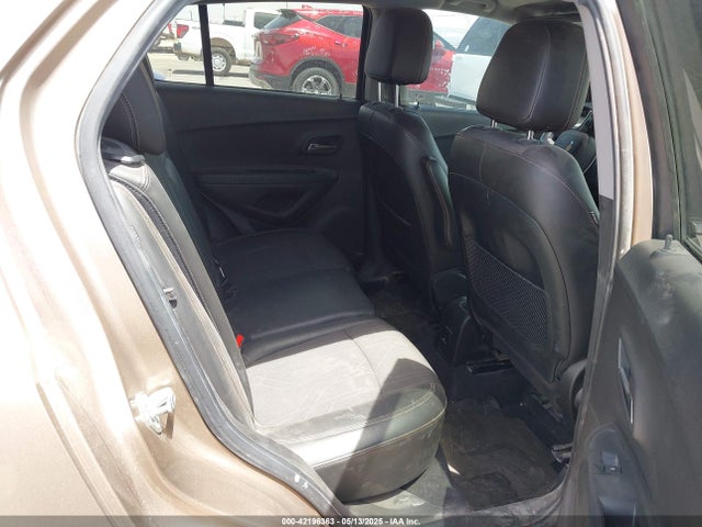 3GNCJLSBXJL198818 Chevrolet Trax Lt