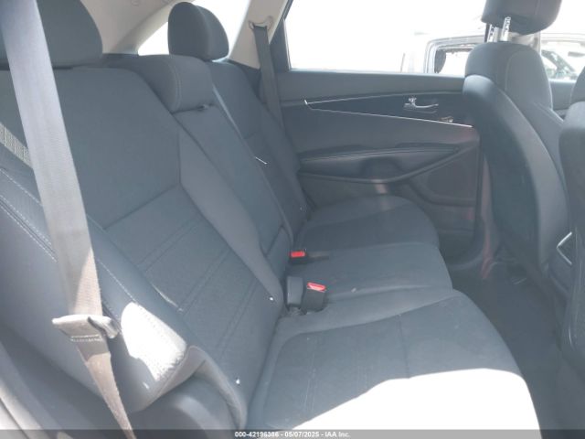 2017 KIA SORENTO 5XYPG4A50HG232597 Photo 7