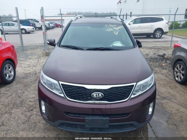 5XYKTDA76FG565178 KIA Sorento Lx V6