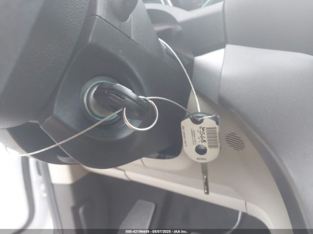 1FMCU0GD3HUC18752 Ford ESCAPE SE