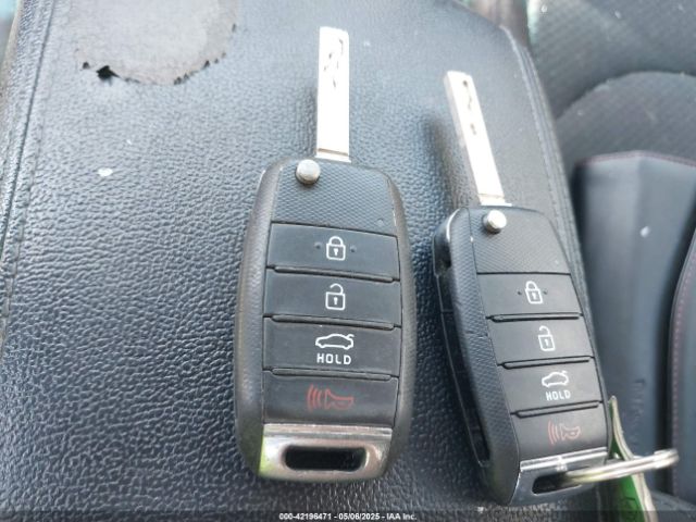 2017 KIA OPTIMA 5XXGT4L3XHG169729 Photo 10