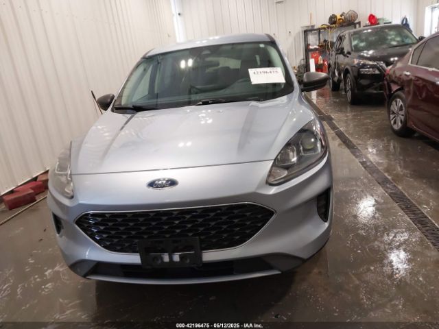 1FMCU0G64NUB71518 Ford ESCAPE SE