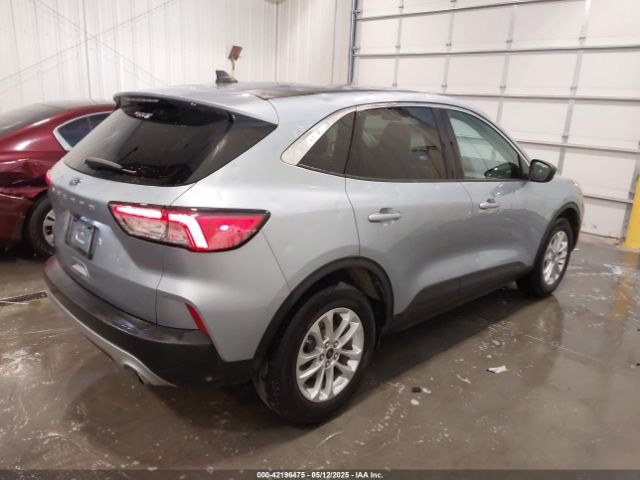 1FMCU0G64NUB71518 Ford ESCAPE SE