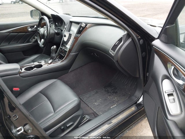 JN1EV7AR3JM438408 Infiniti Q50 3.0t Luxe