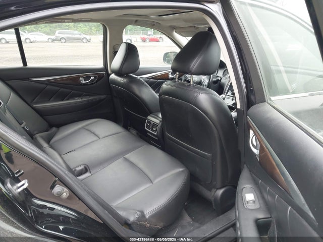 JN1EV7AR3JM438408 Infiniti Q50 3.0t Luxe