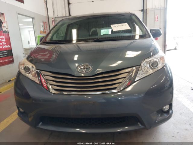 5TDDK3DCXFS124994 Toyota Sienna Xle 7 Passenger