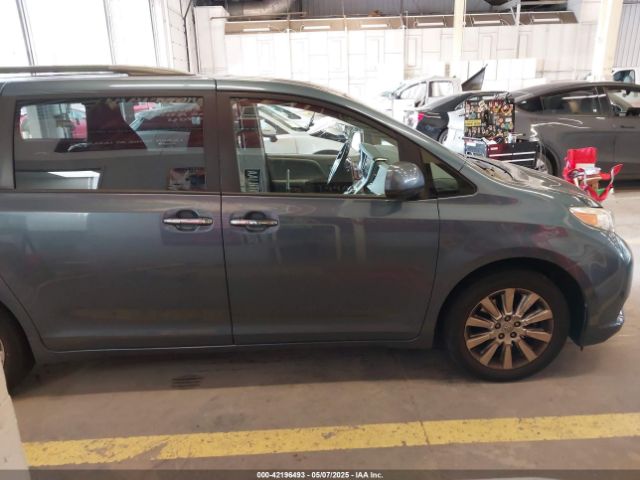 5TDDK3DCXFS124994 Toyota Sienna Xle 7 Passenger