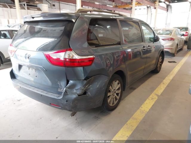 5TDDK3DCXFS124994 Toyota Sienna Xle 7 Passenger