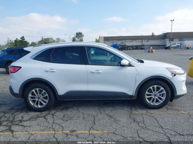 1FMCU0G62LUC39232 Ford ESCAPE SE