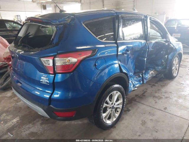1FMCU9GD3HUE62244 Ford ESCAPE SE