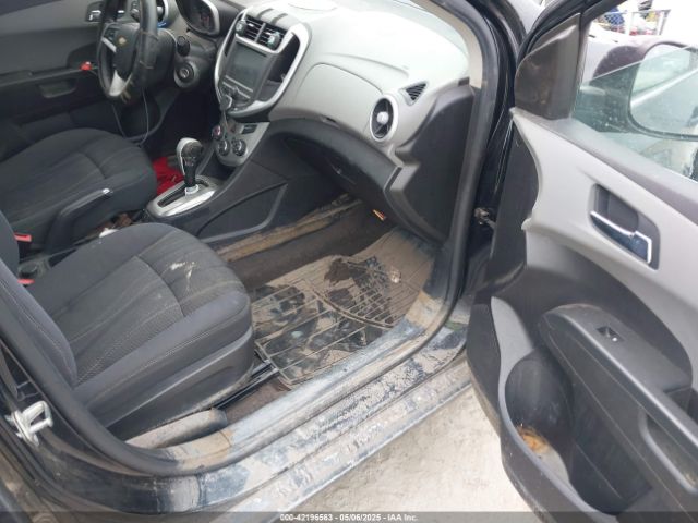 1G1JD5SH8H4124958 Chevrolet Sonic Lt Auto