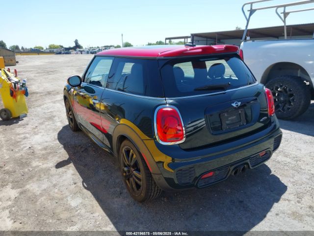 2018 MINI HARDTOP WMWXM9C53J2F66237 Photo 2