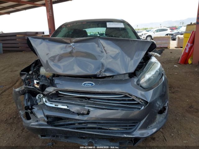 3FADP4EJ1KM142577 Ford FIESTA SE