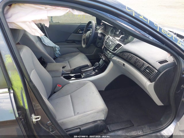 1HGCR2F38HA239870 Honda ACCORD LX