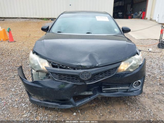4T1BF1FK0EU870638 Toyota CAMRY SE
