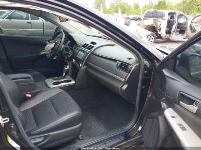 4T1BF1FK0EU870638 Toyota CAMRY SE