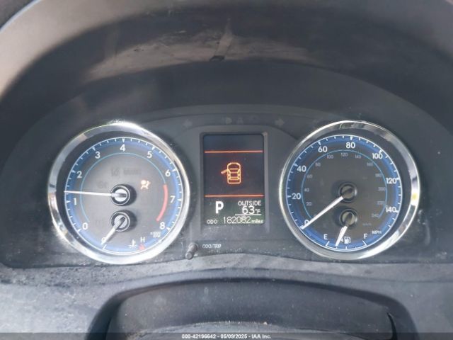 5YFBURHEXHP685966 Toyota COROLLA LE