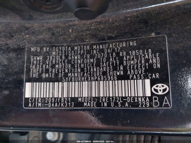 5YFBURHEXHP685966 Toyota COROLLA LE
