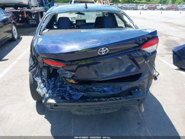 5YFEPMAE1NP360040 Toyota COROLLA LE