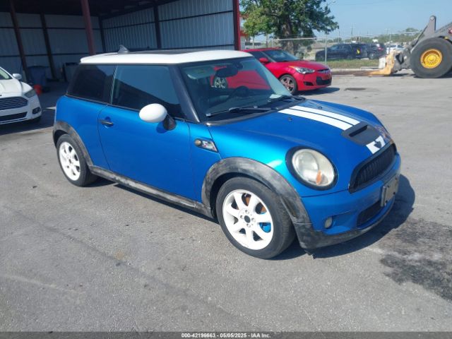 2009 MINI COOPER S WMWMF73539TT95350 Photo 0