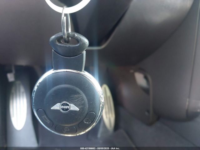 2009 MINI COOPER S WMWMF73539TT95350 Photo 10