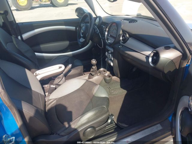 2009 MINI COOPER S WMWMF73539TT95350 Photo 4