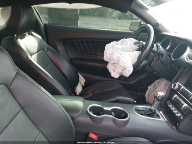 2021 FORD MUSTANG 1FA6P8CF1M5137340 Photo 4