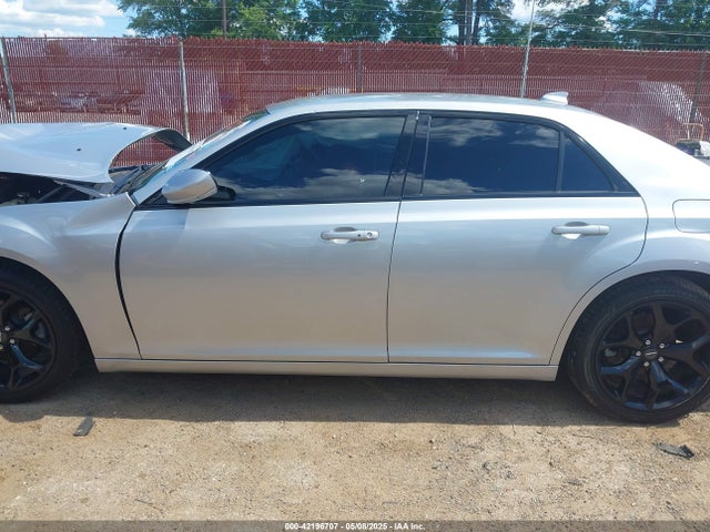 2C3CCABG2MH589224 Chrysler 2021