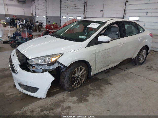 1FADP3F23JL257845 Ford FOCUS SE