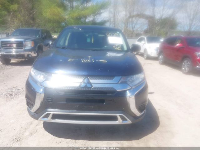 JA4AD2A3XKZ038437 Mitsubishi Outlander Es