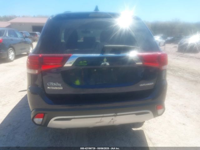 JA4AD2A3XKZ038437 Mitsubishi Outlander Es